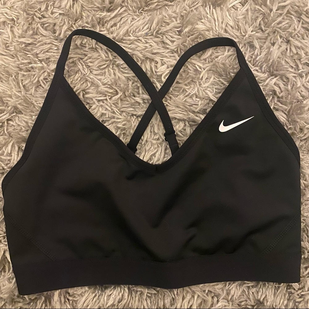 Nike sports bra in black